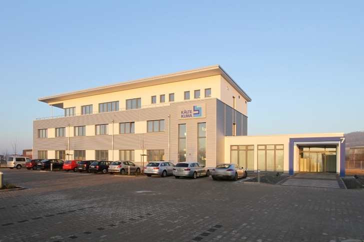 Das neue Verwaltungsgebäude der KÄLTE-KLIMA Firmengruppe in Hameln - © Bertuleit & Bökenkröger
