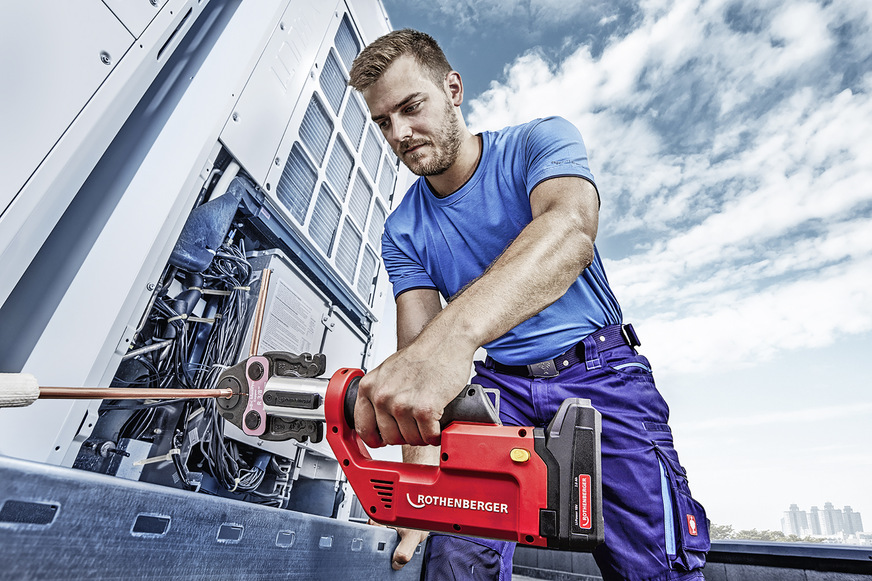 Die Presstechnik hält auch in der Kälte-Klimatechnik Einzug. Das Arbeiten ohne offene Flamme spart Auftraggebern und Auftragnehmern eine Menge Zeit und Aufwand&nbsp;