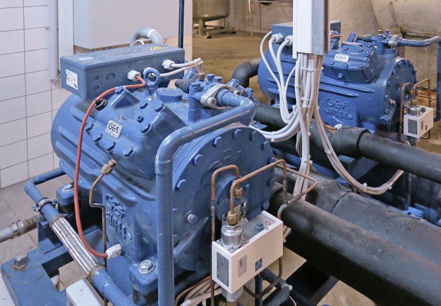 Das symmetrisch aufgebaute Zweikreis-System stellt bei Wartung oder Ausfall eines Kreises genügend Leistung bereit, um einen Notbetrieb aufrechtzerhalten.