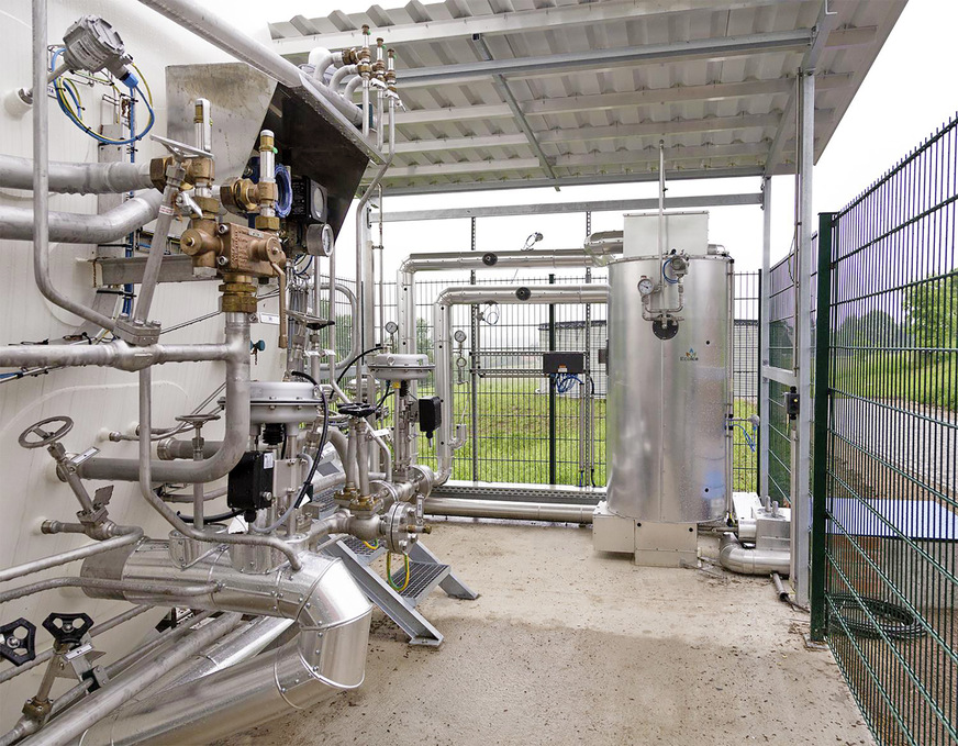 Innovationstechnologie in der Praxis: Der von der Eco ice Kälte GmbH speziell entwickelte Wärmeübertrager ermöglicht es, die bei der Regasifizierung von Flüssigerdgas frei werdende Kälteleistung zu nutzen. Die heute unter der Bezeichnung LNGcold Advanced REGAS verbaute Technologie wurde mit dem Deutschen Kältepreis 2016 ausgezeichnet und 2017 patentiert.