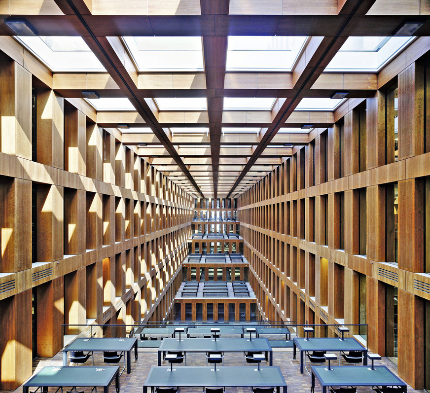Auch die Bibliothek der Humboldt-Universität in Berlin wurde mit dem BTA-Lüftungssystem ausgestattet.