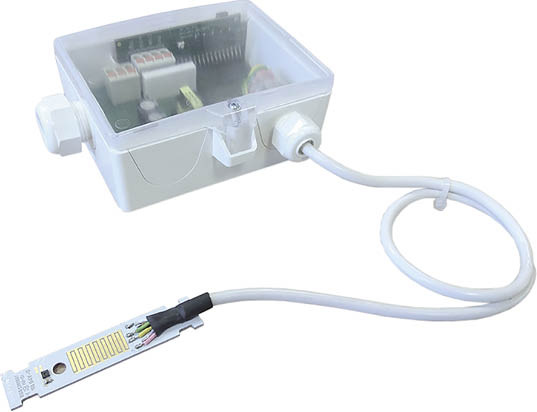 Dieser Kondensationswächter WK02+ ist mit einem extern abgesetzten Sensor ausgestattet, wobei der Abstand hier bis zu 2 m betragen kann.