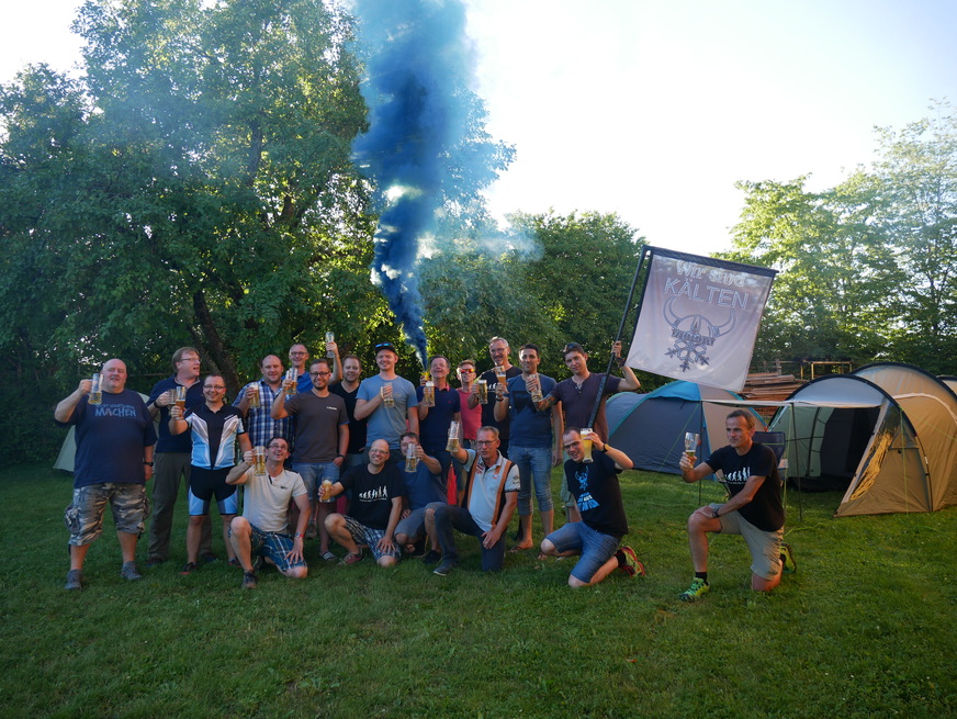 Die harte Truppe vom 1. Kälten-Werkstreff bei Bitzer