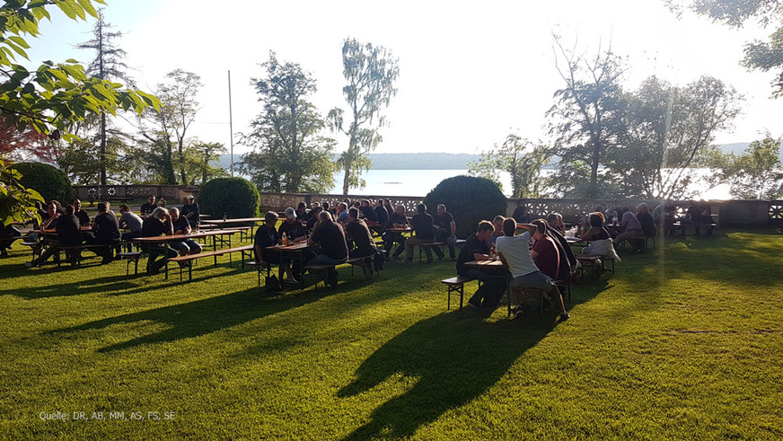 gemeinsam essen und trinken