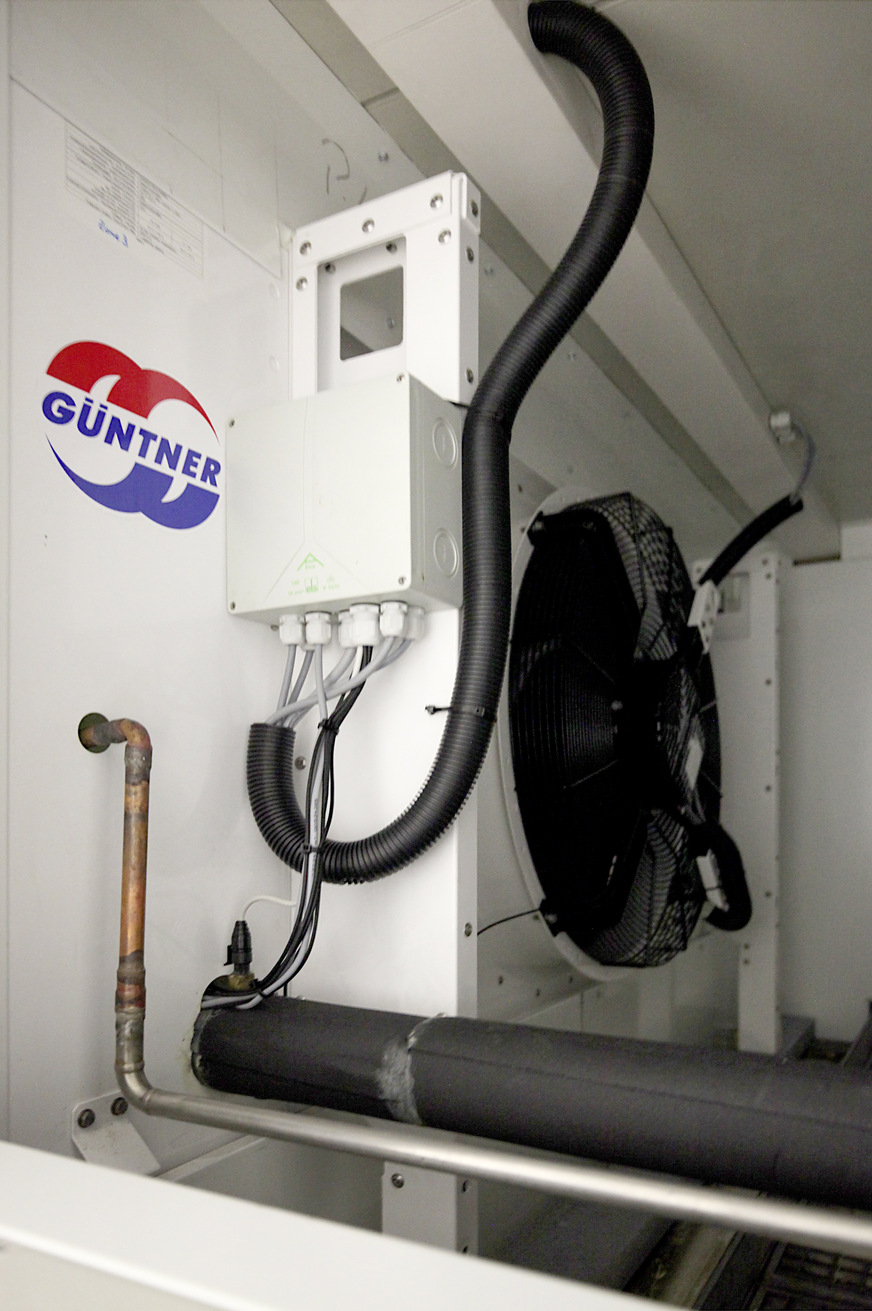 Nachgerüstete und in den Schock-Kühler integrierte Güntner S-GHN Verdampfer