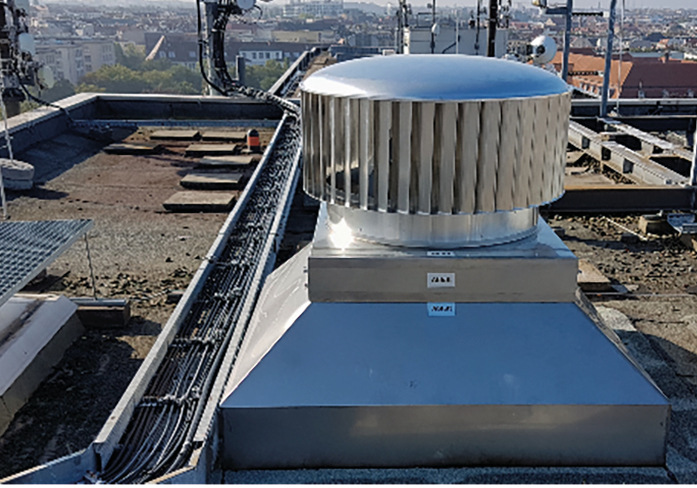 Bild 4:&nbsp;Hallenentlüftung mit dem Hybridventilator EcoPower 900.