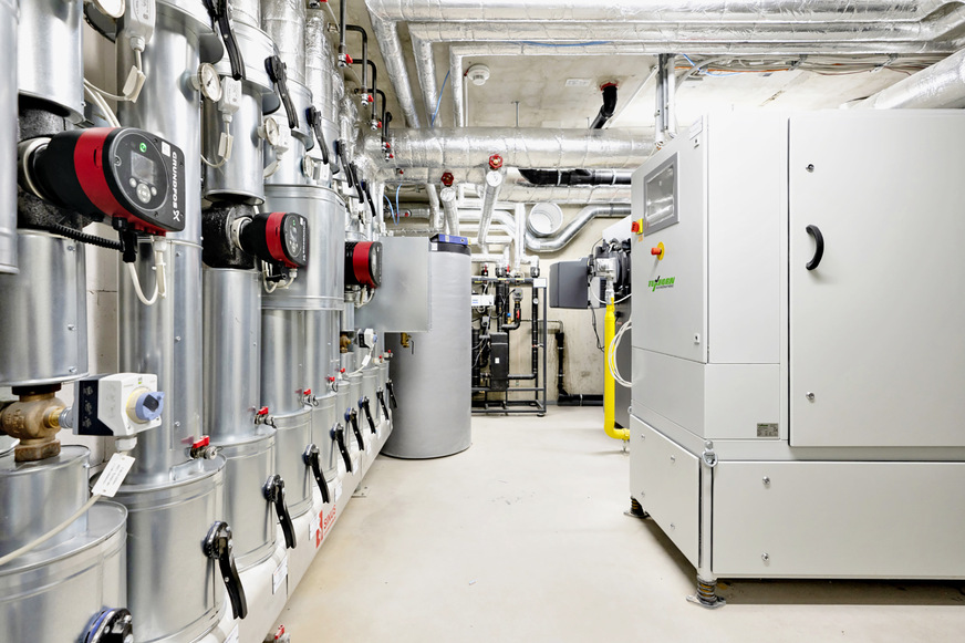 Wärmebereitstellung und Stromnutzung durch BHKW-Technik.