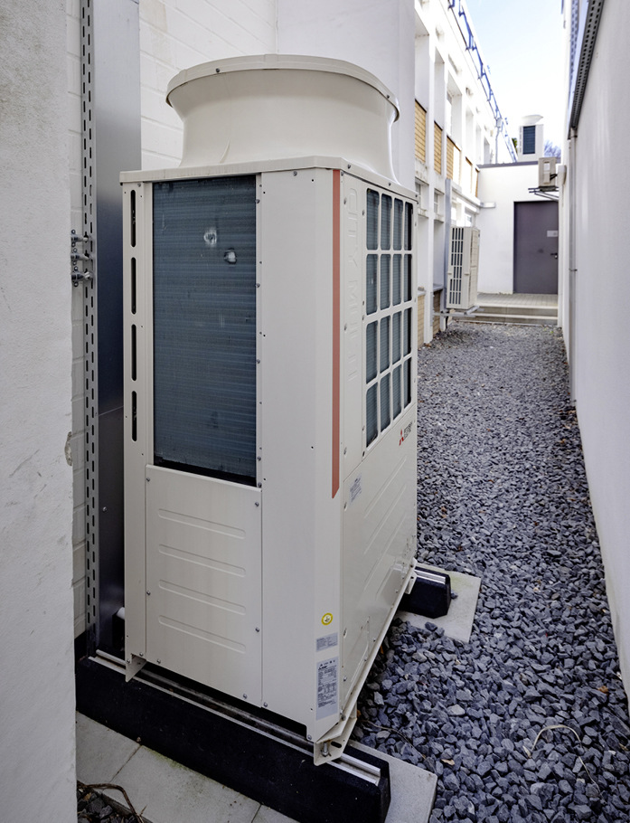 Als Lösung kommen drei hochmoderne Y-Systeme aus der City Multi-Serie von Mitsubishi Electric zum Einsatz.