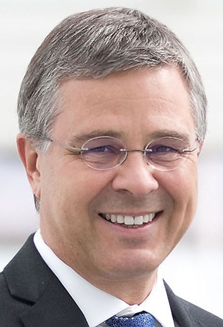 Wolf Hartmann gibt den Vorstandsvorsitz von LTG am 31.10.21 ab und scheidet im März 2022 aus dem Unternehmen aus.