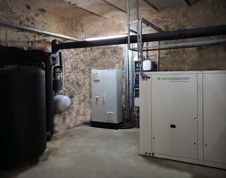 Die neue Kältezentrale im ehemaligen Eiskeller.