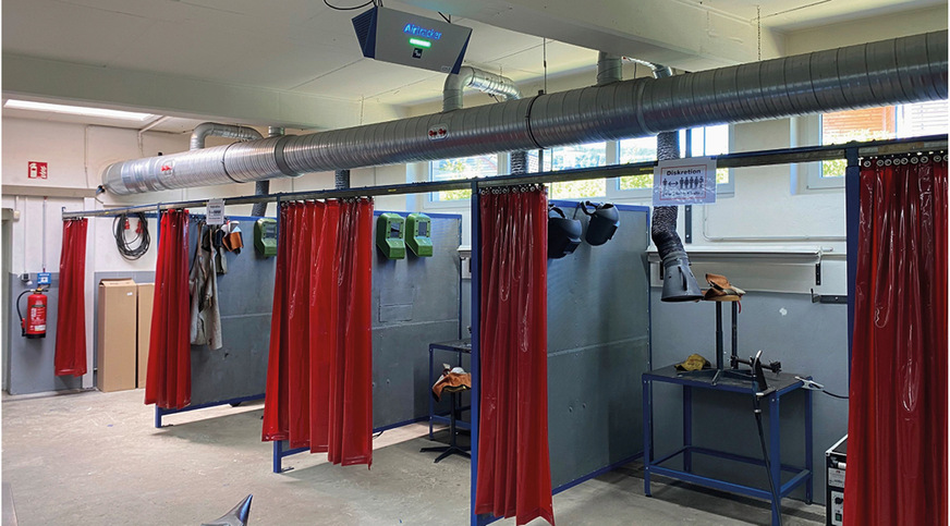 Das Monitoringsystem Airtracker zeigt die Qualität der Raumluft per Ampelsystem an.