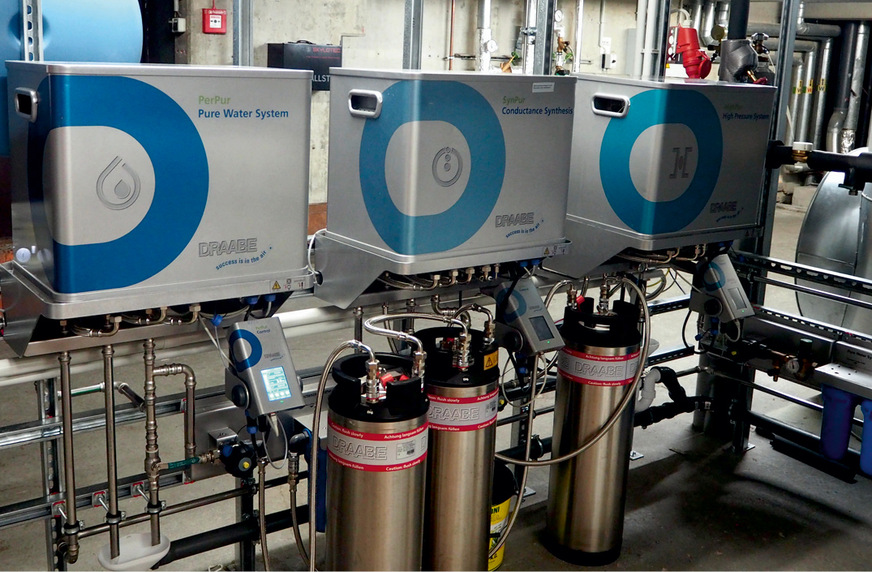 Die mehrstufige Wasseraufbereitung erfolgt in mobilen Kleincontainern.