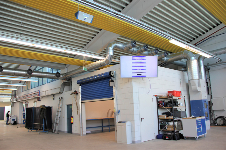 Der Airtracker überprüft die Raumluftqualität und signalisiert per Ampellicht, ob die Anlage bedarfsgerecht hochgefahren soll.