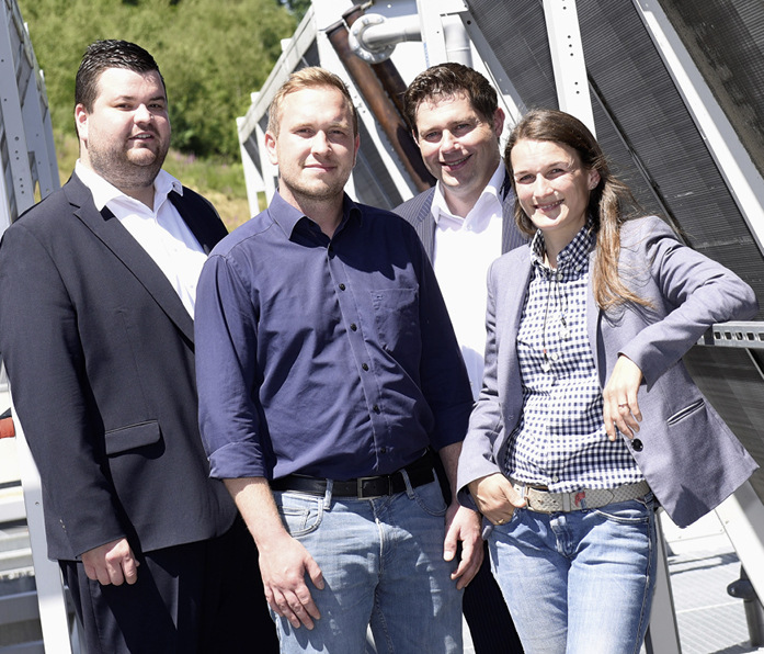 3 Fabian Heuel, Division Manager Sales und Mitglied der&nbsp;Geschäftsleitung technotrans; Florian Franze, Projekt-ingenieur Versorgung bei Otto Fuchs; Nico Küls, Geschäftsführer technotrans; Victoria Gebhardt, -Projekt-ingenieurin bei Otto Fuchs.