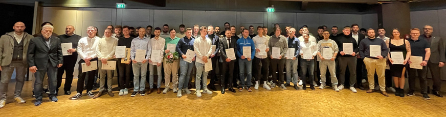 Auch zwei Mechatronikerinnen für Kältetechnik gehörten zu den Freigesprochenen