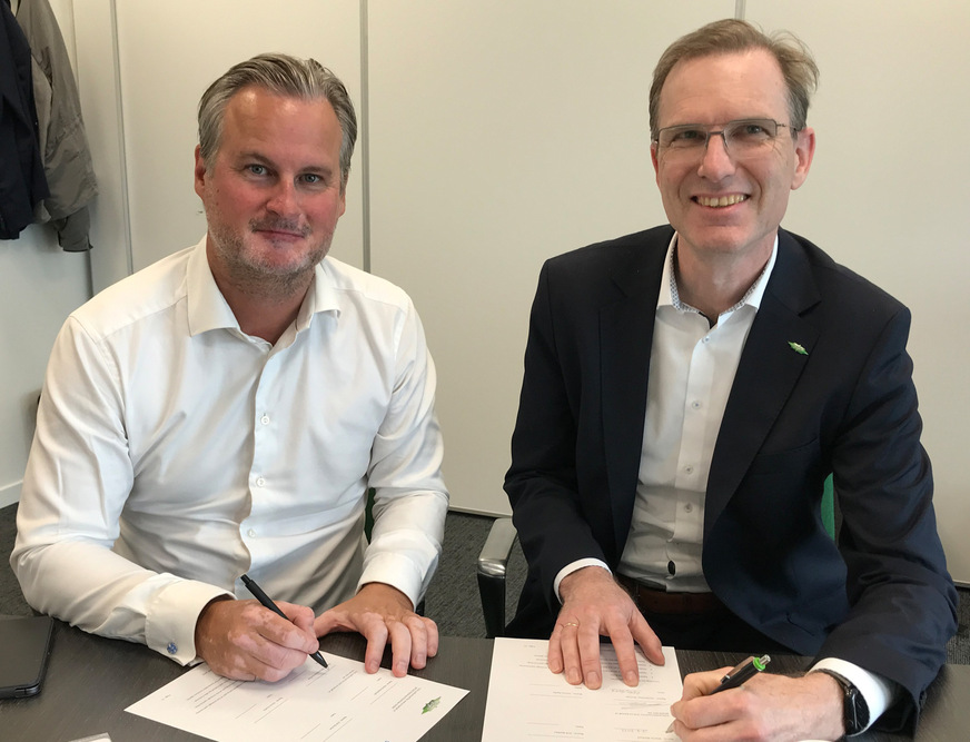 v.l.: Christopher Norbye, CEO Beijer Ref, und Martin Büchsel, CSMO Bitzer.