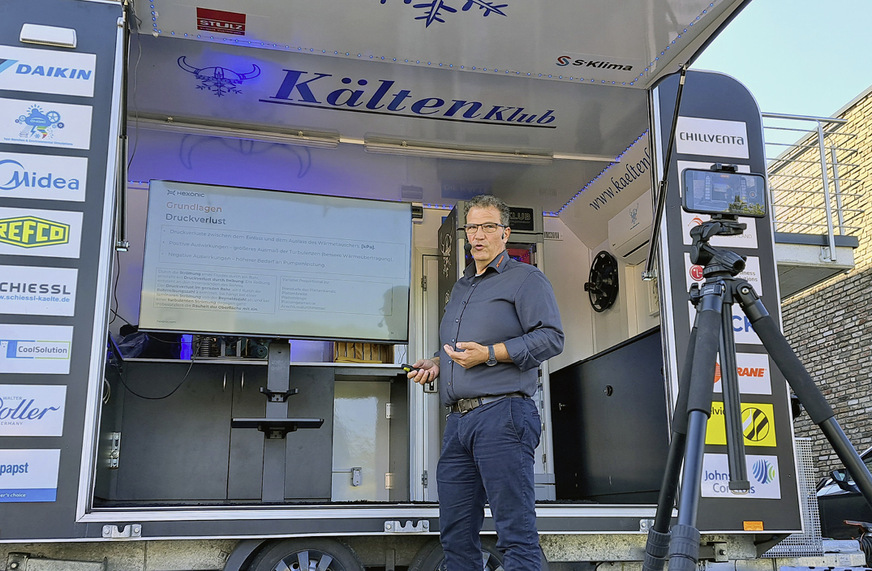 Christian Huhn beim Video-Vortrag.