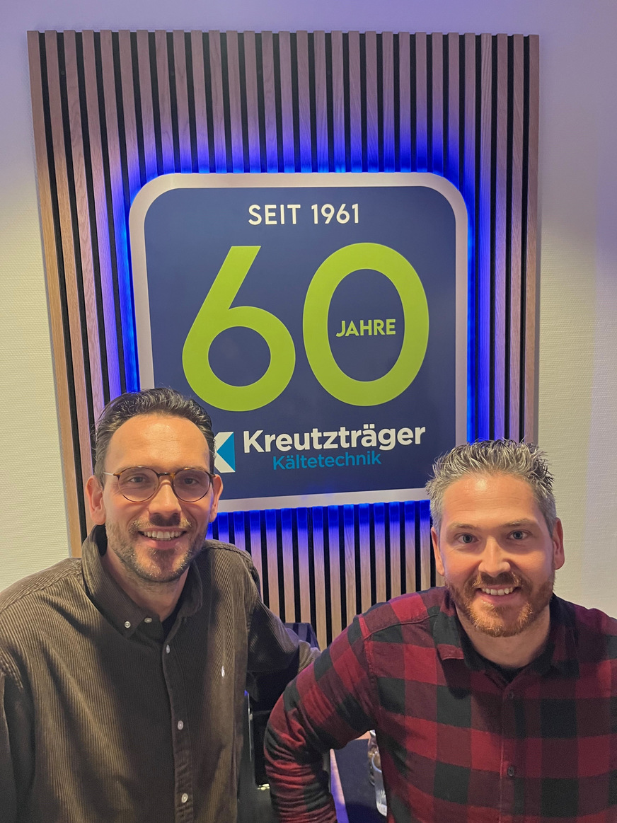 Niederlassungsleiter Robert Hiller und Peter Hiller