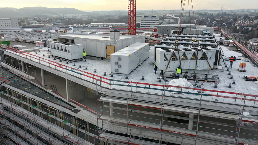 Da die Unsicherheit bei F-Gasen groß ist, entschied man sich für Propan als Kältemittel.