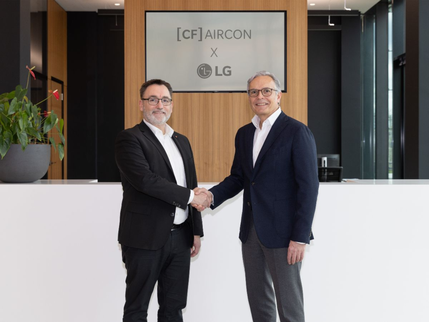 v.l: Andreas Gelbke, Sales Director LG; Veit Scholl, Geschäftsführer Fischer Kälte-Klima