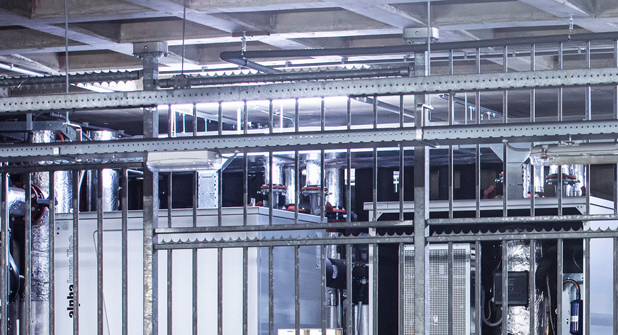 In Tiefgaragen oder Keller-Geschossen lässt sich mit kompakter Kältetechnik viel Leistung verstecken.