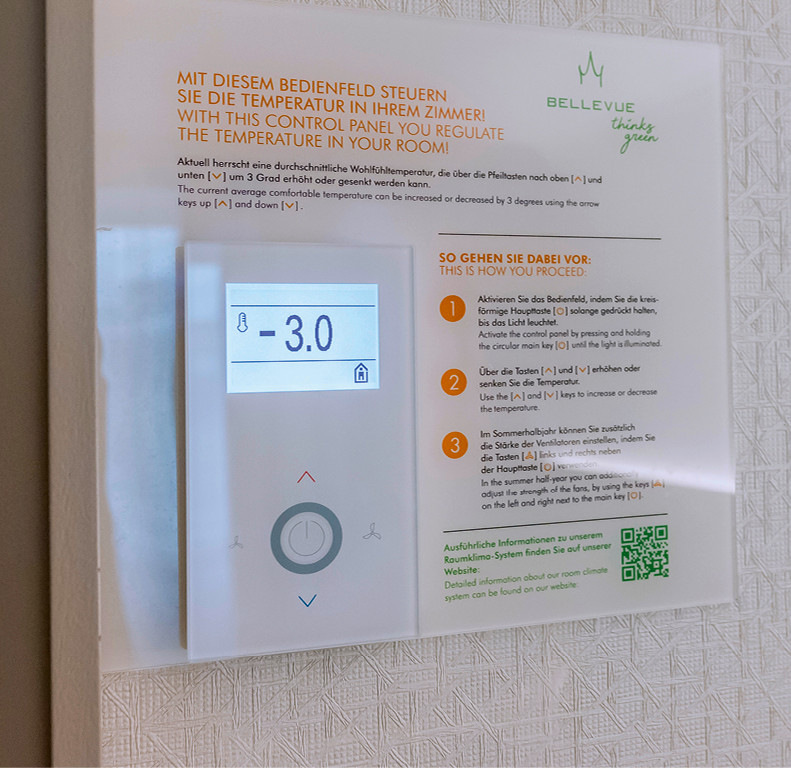 Das Raumthermostat Joy von Thermokon mit Modbus-Schnittstelle fügt sich gut in das Raumambiente ein.