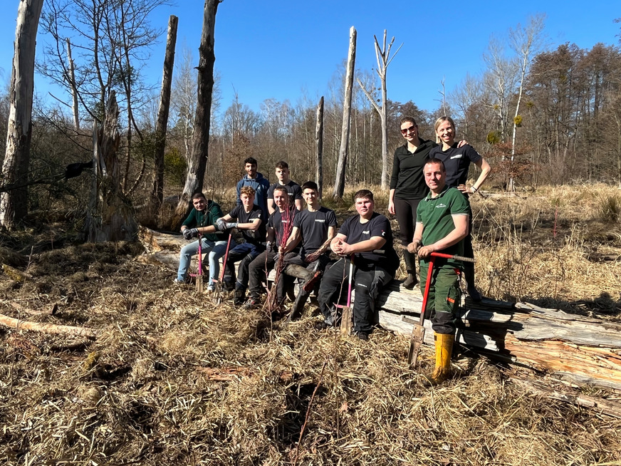 Azubis pflanzen Zukunft - wir packen's an!