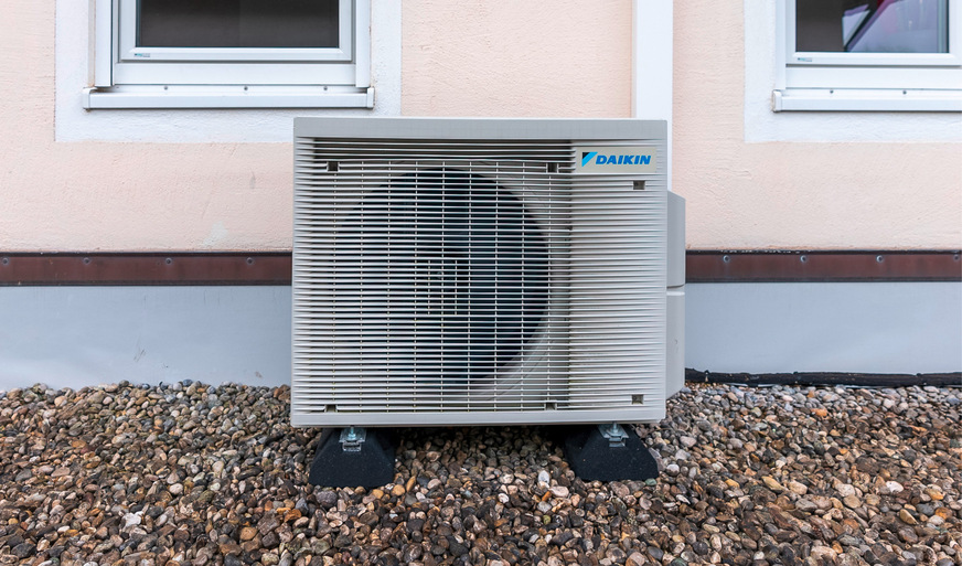 Luft-Luft-Wärmepumpen lassen sich schnell und ohne größere bauliche Maßnahmen installieren