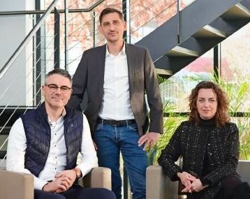 Sie bilden die aktuelle Geschäftsführung der compact Kältetechnik GmbH: Annett Gregor, Robert Lauth und Peter Szalai.