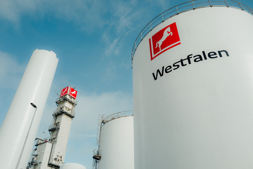 In Hörstel betreibt Westfalen eine von drei Luftzerlegungsanlagen, wo Sauerstoff, Stickstoff und Argon aus der Umgebungsluft gezogen werden.