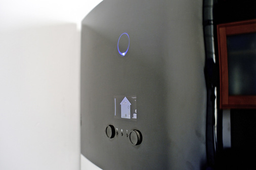 Das Display der Wärmepumpe ermöglicht eine einfache Bedienung. 