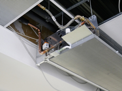 Die Klimageräte wurden mit ­eingebauten Kondensatpumpen produziert.