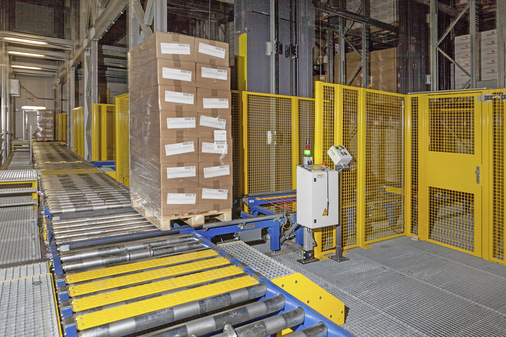 Aus Brandschutzgründen ist im mannlosen Lager der Sauerstoffgehalt auf 15 Prozent reduziert.