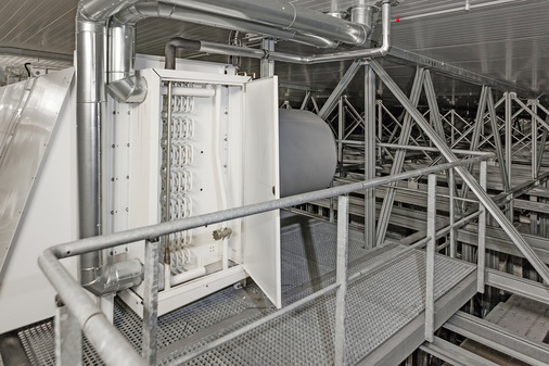 Standardmäßig ist bei Güntner Highstore Application Luftkühlern über eine Wartungstür ein Zugang von beiden Seiten des Luftkühlers gewährleistet. - © Bild: Güntner
