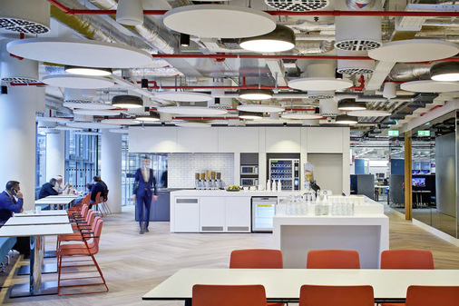 Der Bauherr entschied sich für offene Decken und eine Sichtmontage der Belüftungs-Elemente.