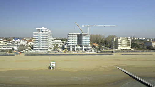 Falkensteiner Hotel Beach: Die Anforderungen für die unterschiedlichen Hotelbereiche reichen von der Komfortklimatisierung über die Beheizung der Pools bis zur Versorgung der Spa-Anwendungen.