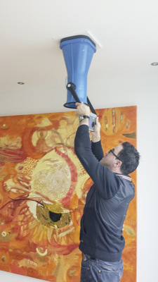 Mit Hilfe des Kompensationsverfahrens wird die Netzmessung an den Zu- und Abluftventilen vorgenommen.