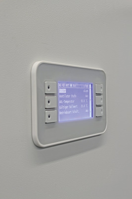 Auch in Verbindung mit dem ART Pro-Paket hat der Anwender Zugriff auf ein benutzerfreundliches Bediengerät in der Schaltschranktüre.