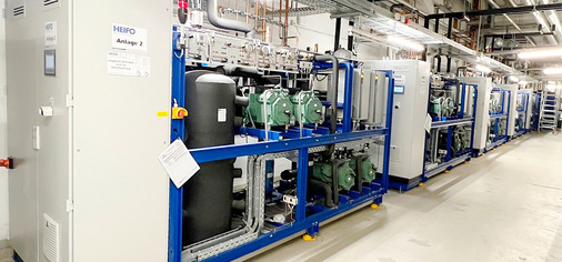 Die sechs CO₂-Booster-Anlagen sorgen für nachhaltige Kühlung mit hoher Energieeffizienz.