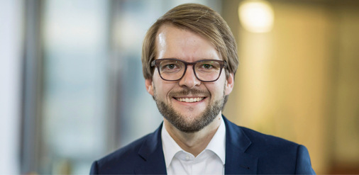 „Kaum ein Endkunde wird bewusst eine Monoblock- oder Split-Wärmepumpe wünschen. Vielmehr wird er sich in erster Linie auf seinen Fachhandwerker verlassen“, so Dr. Alexander Linder, Leiter Produktmanagement bei Vaillant Deutschland. „Grundsätzlich haben beide Techniken ihre Berechtigung.“