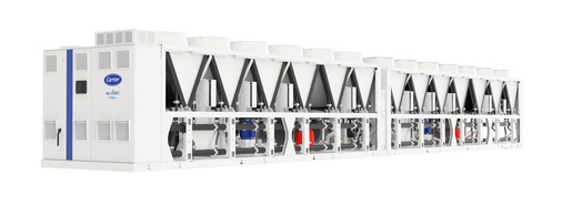 Die AquaForce 30XF erfüllt die Umwelt-, Effizienz- und Zuverlässigkeitsanforderungen von Rechenzentren und stellt sicher, dass die Server rund um die Uhr kühl bleiben.