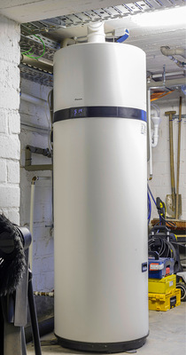 Der Daikin Altherma M HW 260 liefert Warmwasser bis 62 °C auch bei niedrigen Umgebungstemperaturen