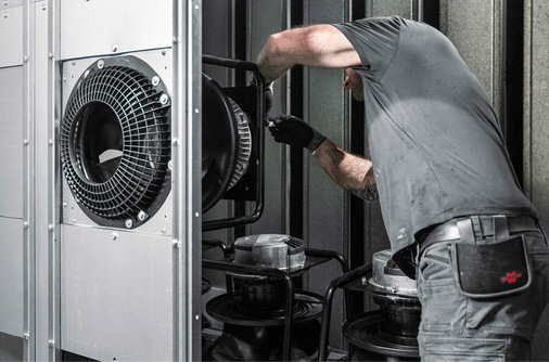 Ein FanGrid mit mehreren parallel betriebenen Ventilatoren erreicht eine hohe Betriebssicherheit und Zuverlässigkeit, wichtig bei kritischen Anwendungen.