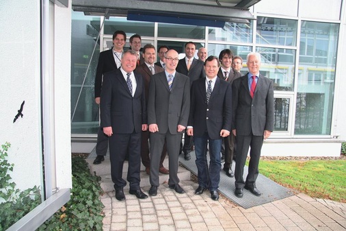 Gruppenbild mit allen Vortragenden (v.l.): Klaus Martin (Kompetenzzentrum Das 
virtuelle Fahrzeug), Reinhold Weible (Bosch), Peter Klug (Eaton), Michael 
Sickelmann (Behr), Dr. Bert Leisenheimer (Eaton), Dr. Armin Hafner (Sintef), 
Dr. Matthäus Wollfarth…