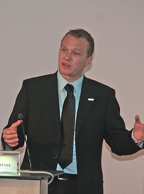 Über die Weiterentwicklung von Luftkühlern ging es im Vortrag von Andreas 
R. Meier, Produktmanager von Küba Kältetechnik
