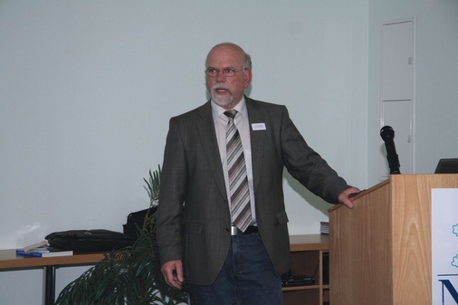 Sozialvorschriften im Straßenverkehr waren das Thema von Karl-Emil Krüger 
vom Gewerbeaufsichtsamt
