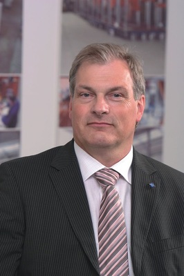 „ Der größte Effizienzgewinn liegt in der intelligenten ­Verschaltung 
der Kompo­nenten sowie der Steuerung und Regelung.“
