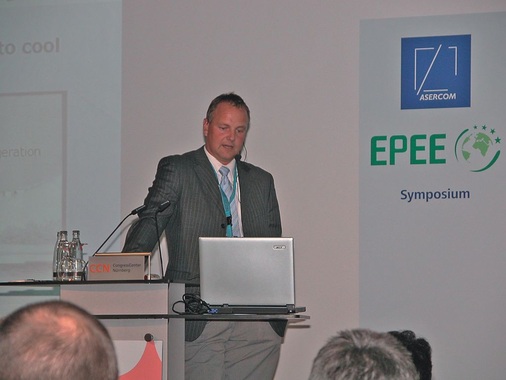 Dr. Jürgen Süß, Vice President Technology bei Danfoss Dänemark, sah beim 
ASERCOM + EPEE Symposium die größten technologischen Potenziale bei CO2
