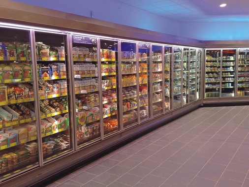 Insgesamt wurden Kühlregale mit einer Gesamtlänge von 45m in dem Markt 
installiert
