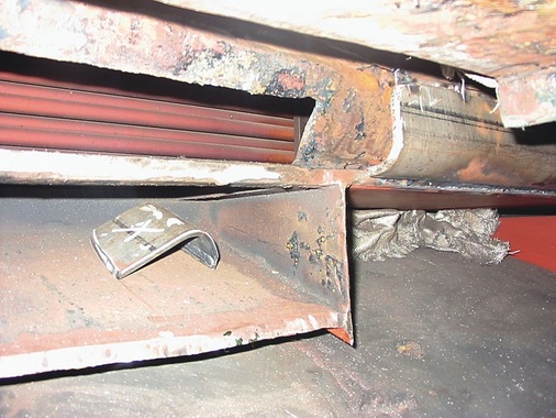 Umfangreiche Rekonstruktion durchgerosteter Behälterwandungen
